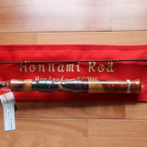 Honnami Rod 502UL (Red trout  All Red and white quince wood)